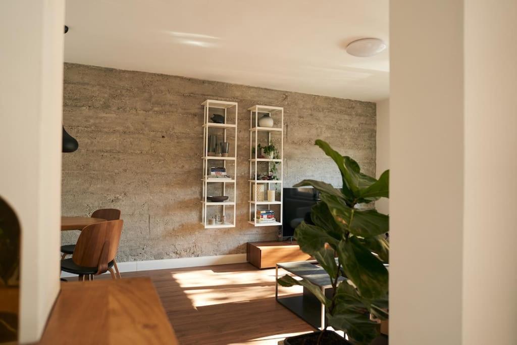 Ultracentral Two Rooms Apartment In 부쿠레슈티 외부 사진