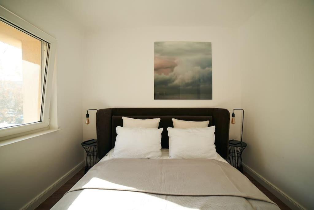Ultracentral Two Rooms Apartment In 부쿠레슈티 외부 사진